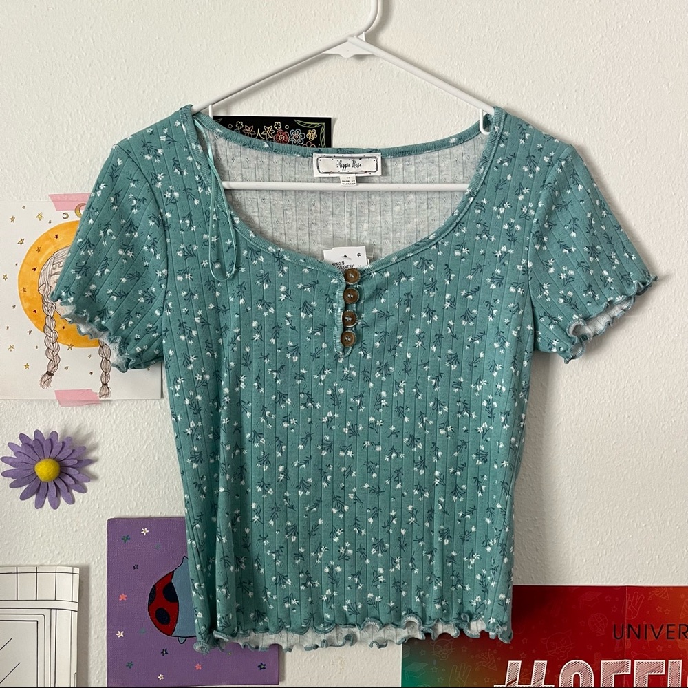 ♡ Hippie Rose teal blue floral pattern ribbed crop top